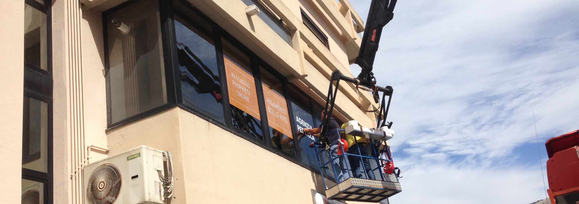 allestimento vetrine professionale